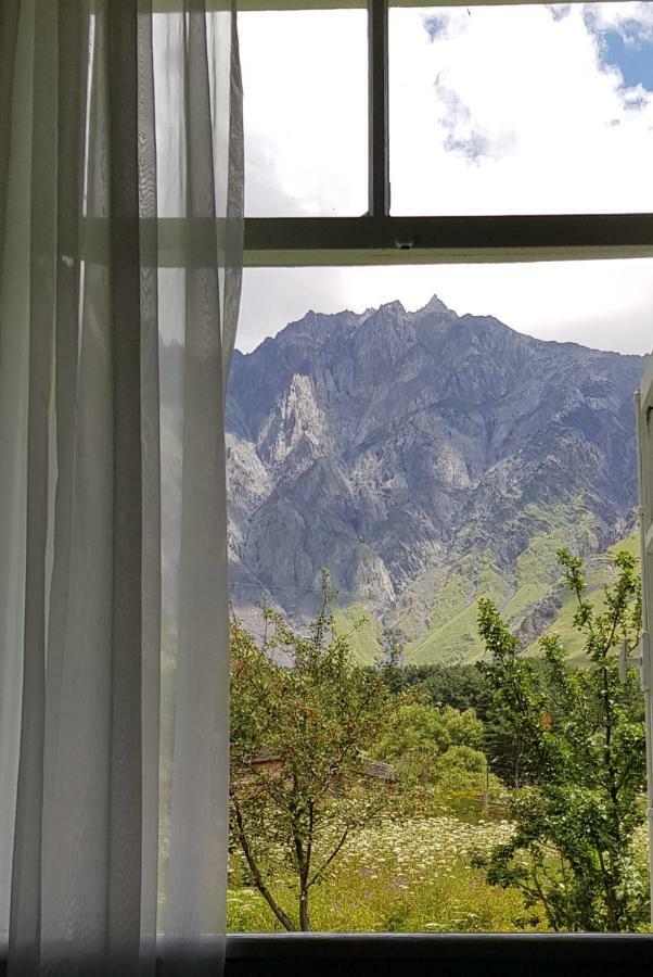 Milla Hotel Kazbegi Exterior photo